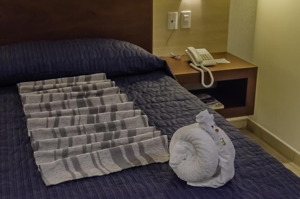 Hotel Petit Tehuacán Kamer foto