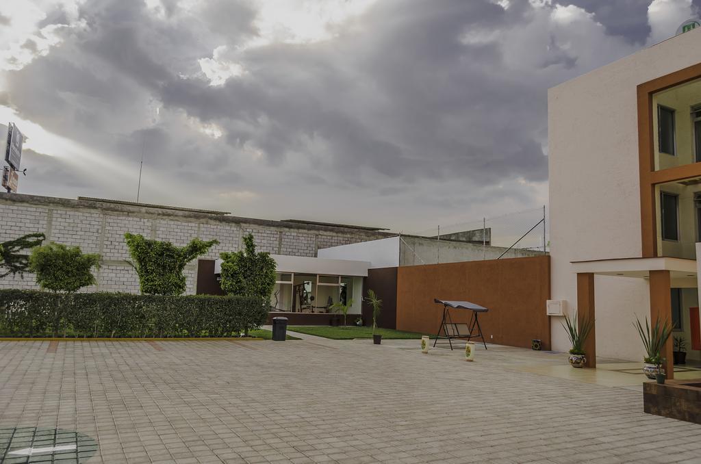 Hotel Petit Tehuacán Buitenkant foto